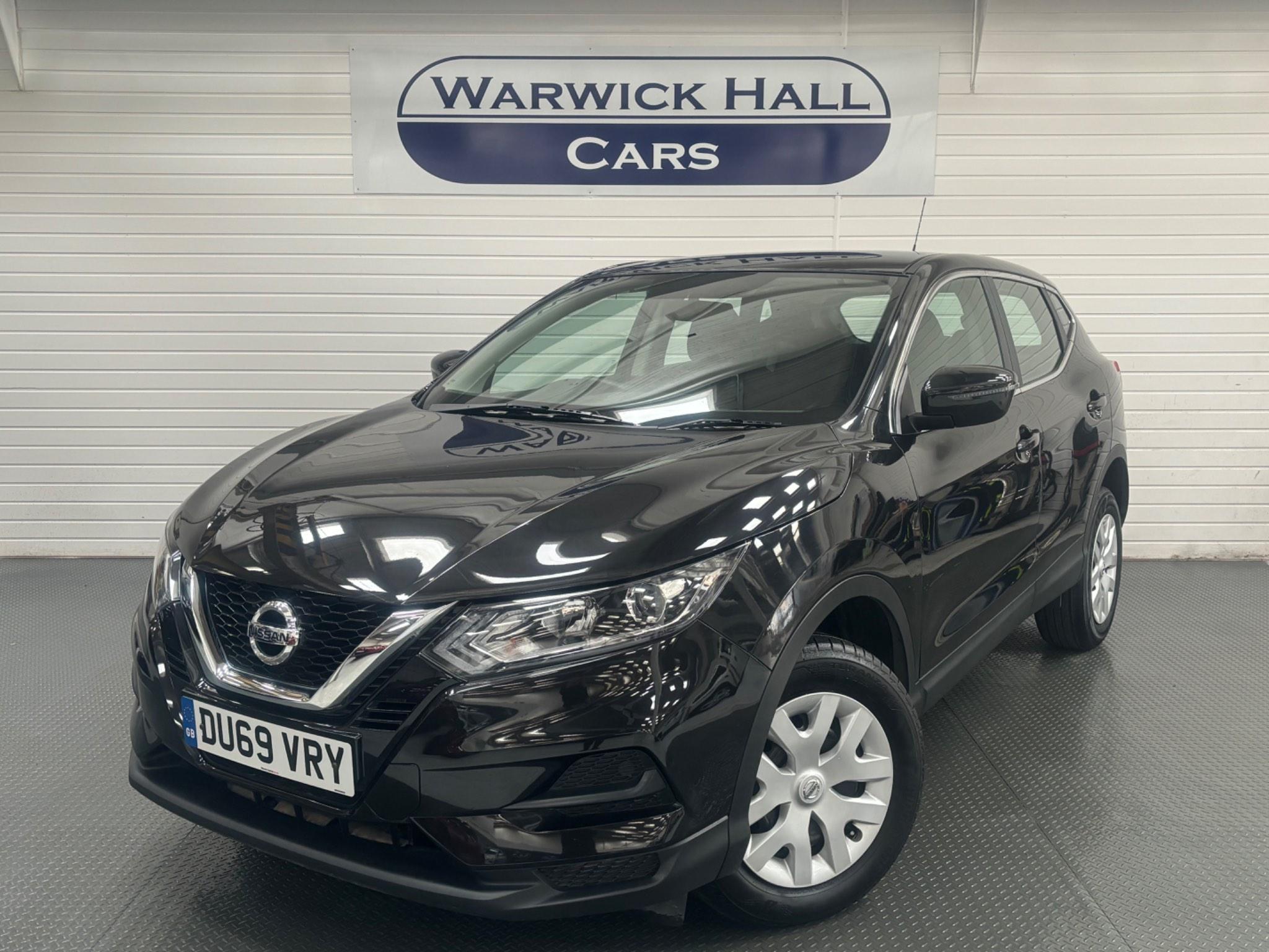Nissan Qashqai 1.5 dCi Visia Euro 6 (s/s) 5dr For Sale in Greater Manchester